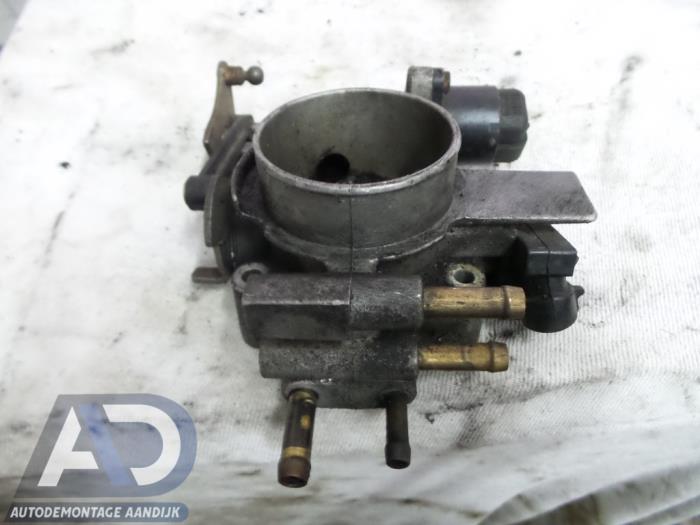 Gebruikte Gasklephuis Opel Astra F Caravan (51/52) 1.6i 16V Classic Prijs € 19,99 Margeregeling aangeboden door Autodemontage Aandijk