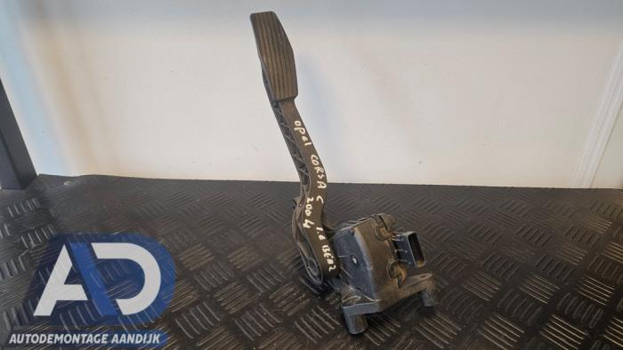 Gebruikte Gaspedaalpositie Sensor Opel Corsa C (F08/68) 1.0 12V Twin Port Prijs € 19,99 Margeregeling aangeboden door Autodemontage Aandijk