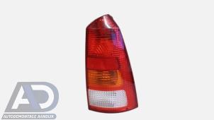 Gebruikte Achterlicht rechts Ford Focus 1 Wagon 1.4 16V Prijs € 19,99 Margeregeling aangeboden door Autodemontage Aandijk