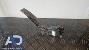 Gebruikte Gaspedaalpositie Sensor Suzuki Grand Vitara II (JT) 1.9 DDiS Prijs € 24,99 Margeregeling aangeboden door Autodemontage Aandijk