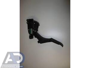 Gebruikte Gaspedaalpositie Sensor Volkswagen Transporter T5 2.0 TDI DRF Prijs € 24,99 Margeregeling aangeboden door Autodemontage Aandijk