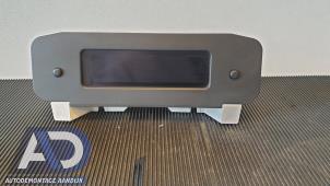 Gebruikte Display Interieur Peugeot 206 CC (2D) 1.6 16V Prijs op aanvraag aangeboden door Autodemontage Aandijk