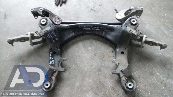 Gebruikte Subframe Audi A6 (C6) 2.7 TDI V6 24V Prijs € 145,00 Margeregeling aangeboden door Autodemontage Aandijk
