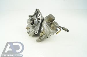 Gebruikte Hogedrukpomp Mitsubishi Space Wagon (N8/N9) 2.4 16V GDI GLX Prijs € 99,99 Margeregeling aangeboden door Autodemontage Aandijk