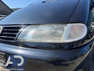 Gebruikte Pinker links Volkswagen Sharan (7M8/M9/M6) 2.0 Prijs € 14,99 Margeregeling aangeboden door Autodemontage Aandijk