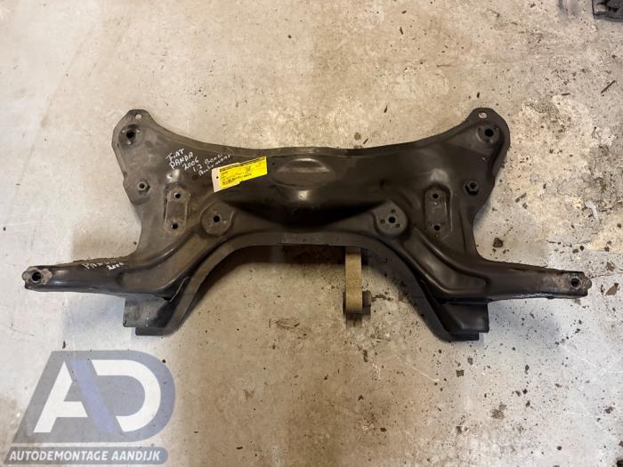 Gebruikte Subframe Fiat Panda (169) 1.2 Fire Prijs € 74,99 Margeregeling aangeboden door Autodemontage Aandijk