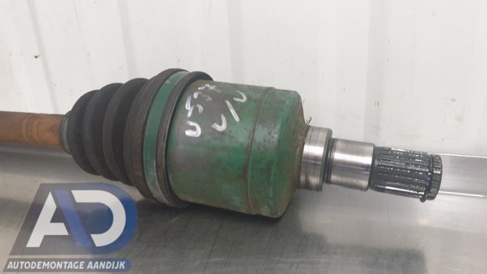 Aandrijfas links-voor van een Suzuki Swift (ZA/ZC/ZD1/2/3/9) 1.3 VVT 16V 2007