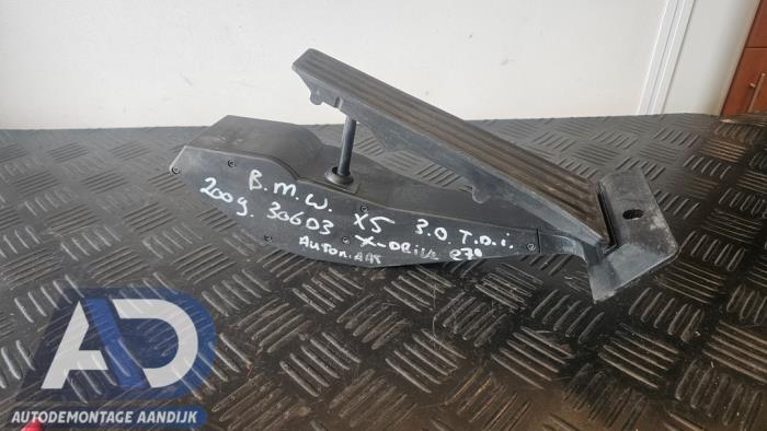 Gebruikte Gaspedaalpositie Sensor BMW X5 (E70) xDrive 30d 3.0 24V Prijs € 29,99 Margeregeling aangeboden door Autodemontage Aandijk
