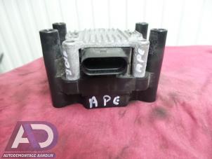 Gebruikte Bobine Volkswagen Golf IV (1J1) 1.4 16V Prijs € 19,99 Margeregeling aangeboden door Autodemontage Aandijk