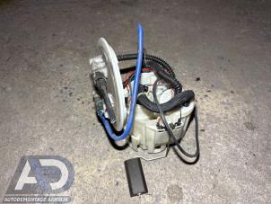 Gebruikte Tank element Pomp Opel Astra H Twin Top (L67) 2.0 16V Turbo Prijs € 49,99 Margeregeling aangeboden door Autodemontage Aandijk