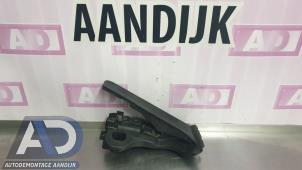 Gebruikte Gaspedaalpositie Sensor Volkswagen Golf V (1K1) 2.0 TDI 16V 4Motion Prijs € 19,99 Margeregeling aangeboden door Autodemontage Aandijk