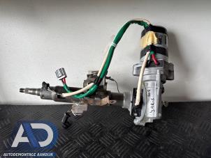 Gebruikte Servo Elektrisch Toyota Yaris II (P9) 1.0 12V VVT-i Prijs € 99,99 Margeregeling aangeboden door Autodemontage Aandijk