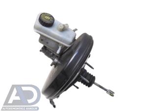 Gebruikte Rembekrachtiger Renault Laguna Coupé (DT) 2.0 Turbo 16V GT Prijs € 64,99 Margeregeling aangeboden door Autodemontage Aandijk