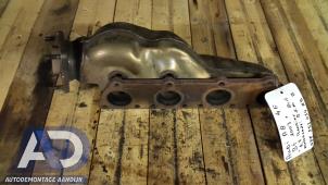 Gebruikte Uitlaatspruitstuk Audi A8 (D3) 4.2 V8 40V Quattro Prijs € 75,00 Margeregeling aangeboden door Autodemontage Aandijk