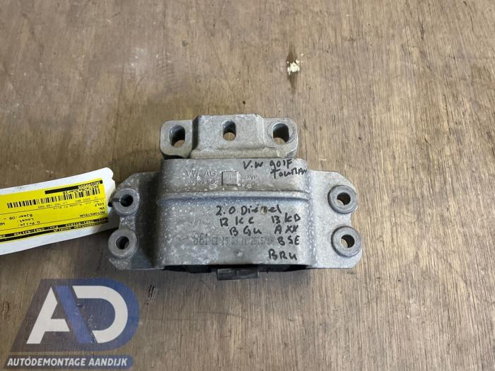 Gebruikte Motorrubber Volkswagen Golf V (1K1) 1.9 TDI Prijs € 19,99 Margeregeling aangeboden door Autodemontage Aandijk