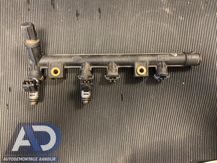 Gebruikte Verstuiver brug Fiat Punto II (188) 1.2 16V 3-Drs. Prijs € 29,99 Margeregeling aangeboden door Autodemontage Aandijk