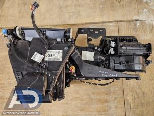 Gebruikte Kachelhuis Volkswagen Golf VI (5K1) 1.4 TSI 122 16V Prijs € 149,99 Margeregeling aangeboden door Autodemontage Aandijk