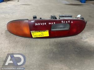 Gebruikte Achterlicht links Mazda MX-3 1.8i V6 24V Prijs € 29,99 Margeregeling aangeboden door Autodemontage Aandijk