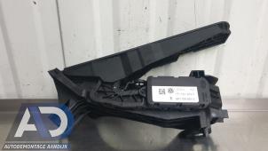 Gebruikte Sensor Gaspedaalpositie Volkswagen Touran (1T1/T2) 1.6 FSI 16V Prijs € 19,99 Margeregeling aangeboden door Autodemontage Aandijk