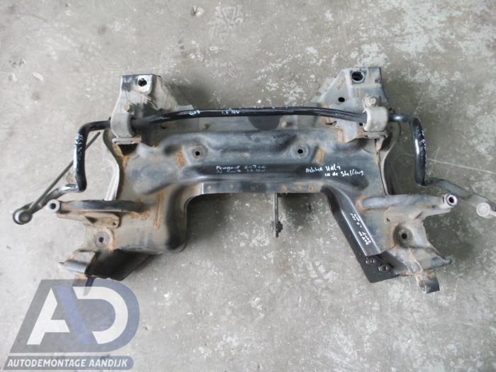 Gebruikte Subframe Peugeot 207/207+ (WA/WC/WM) 1.4 Prijs € 49,99 Margeregeling aangeboden door Autodemontage Aandijk