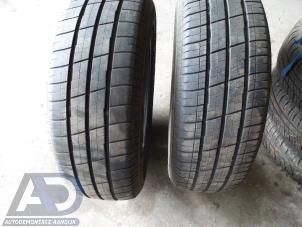 Gebruikte Band Diversen Diversen Prijs € 29,99 Margeregeling aangeboden door Autodemontage Aandijk