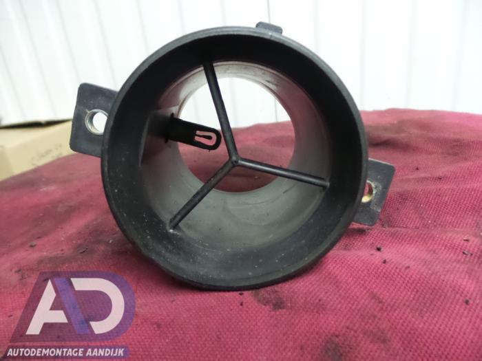 Luchtmassameter van een Ford Focus 2003