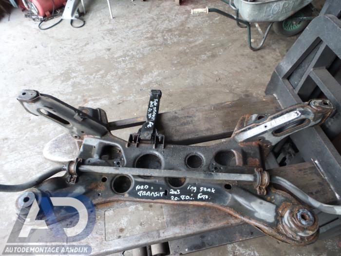 Gebruikte Subframe Ford Transit 2.0 TDdi 16V 300S Prijs € 99,99 Margeregeling aangeboden door Autodemontage Aandijk