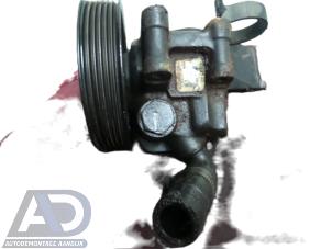 Gebruikte Servopomp Mazda 2 (NB/NC/ND/NE) 1.25 16V Prijs € 34,99 Margeregeling aangeboden door Autodemontage Aandijk