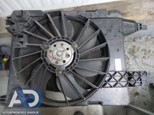 Gebruikte Koelvinhuis Renault Scenic Prijs op aanvraag aangeboden door Autodemontage Aandijk