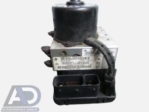 Gebruikte ABS Pomp Chrysler Voyager/Grand Voyager (RG/RS) 2.4i 16V Prijs € 99,99 Margeregeling aangeboden door Autodemontage Aandijk