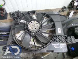 Gebruikte Koelvinhuis Renault Scenic Prijs op aanvraag aangeboden door Autodemontage Aandijk