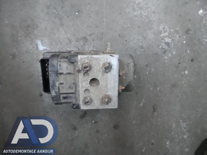 Gebruikte ABS Pomp Rover 45 2.0 iDT Prijs € 39,99 Margeregeling aangeboden door Autodemontage Aandijk
