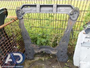 Gebruikte Subframe Peugeot Expert (G9) 2.0 HDi 120 Prijs op aanvraag aangeboden door Autodemontage Aandijk