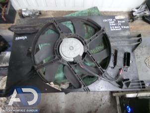 Gebruikte Koelvinhuis Opel Vectra C GTS 2.2 DIG 16V Prijs € 39,99 Margeregeling aangeboden door Autodemontage Aandijk