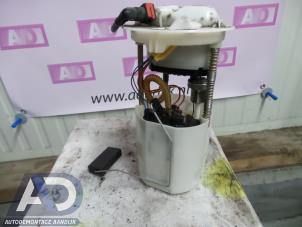 Gebruikte Benzinepomp Suzuki Swift Prijs € 40,00 Margeregeling aangeboden door Autodemontage Aandijk