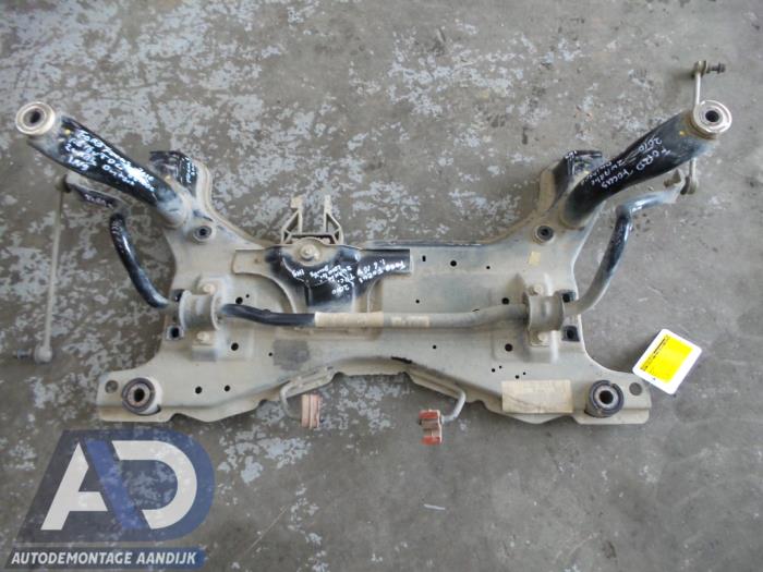 Gebruikte Subframe Ford Focus 2 Wagon 1.6 TDCi 16V 110 Prijs € 49,99 Margeregeling aangeboden door Autodemontage Aandijk