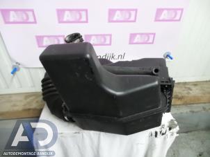 Gebruikte Luchtfilterhuis Mitsubishi Colt Prijs op aanvraag aangeboden door Autodemontage Aandijk