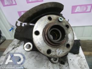 Gebruikte Fusee links-voor Seat Alhambra Prijs op aanvraag aangeboden door Autodemontage Aandijk