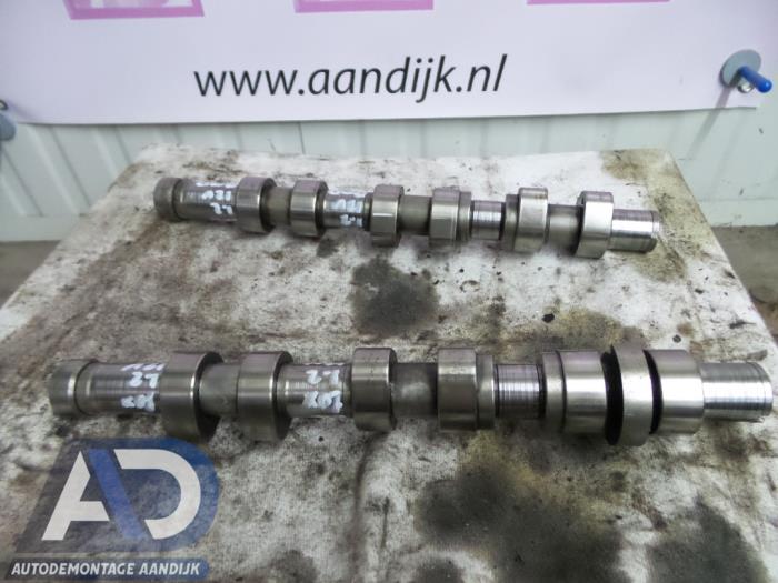Gebruikte Nokkenas set Volkswagen Fox (5Z) 1.2 Prijs op aanvraag aangeboden door Autodemontage Aandijk