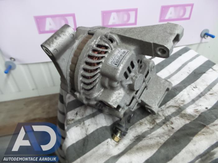 Gebruikte Dynamo Mazda 5 (CR19) 1.8i 16V Prijs € 34,99 Margeregeling aangeboden door Autodemontage Aandijk