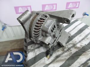 Gebruikte Dynamo Mazda 5 (CR19) 1.8i 16V Prijs € 34,99 Margeregeling aangeboden door Autodemontage Aandijk