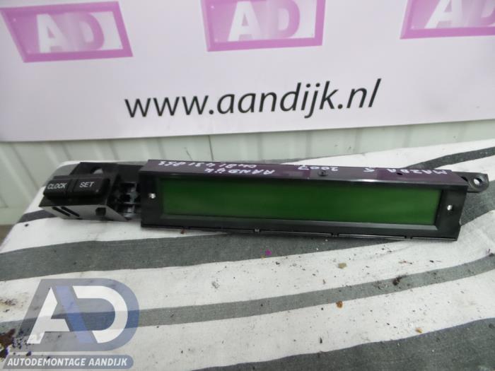 Gebruikte Display Interieur Mazda 5 (CR19) 1.8i 16V Prijs € 29,99 Margeregeling aangeboden door Autodemontage Aandijk
