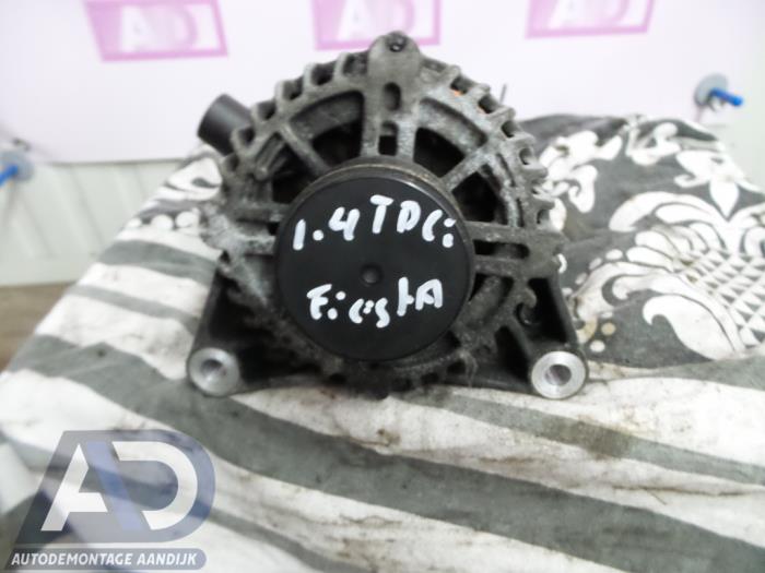 Gebruikte Dynamo Ford Fiesta 5 (JD/JH) 1.4 TDCi Prijs € 39,99 Margeregeling aangeboden door Autodemontage Aandijk
