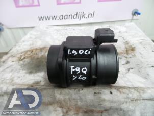 Gebruikte Luchtmassameter Opel Vivaro 1.9 DI Prijs € 24,99 Margeregeling aangeboden door Autodemontage Aandijk