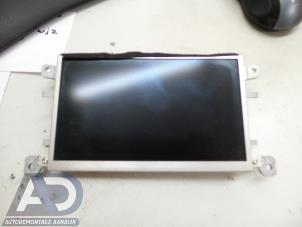 Gebruikte Display Interieur Audi A5 (8T3) 2.7 TDI V6 24V Prijs € 124,99 Margeregeling aangeboden door Autodemontage Aandijk