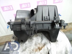 Gebruikte Luchtfilterhuis Opel Vectra C GTS 1.9 CDTI 120 Prijs op aanvraag aangeboden door Autodemontage Aandijk