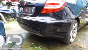 Gebruikte Achterbumper Mercedes C Sportcoupé (C203) 1.8 C-160 Prijs € 124,99 Margeregeling aangeboden door Autodemontage Aandijk