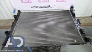 Gebruikte Radiateur Renault Grand Scénic II (JM) 1.6 16V Prijs € 29,99 Margeregeling aangeboden door Autodemontage Aandijk