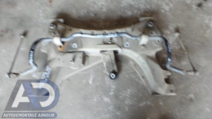 Gebruikte Subframe Renault Grand Scénic II (JM) 1.6 16V Prijs € 99,99 Margeregeling aangeboden door Autodemontage Aandijk
