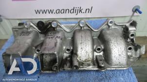 Gebruikte Inlaatspruitstuk Renault Scenic Prijs op aanvraag aangeboden door Autodemontage Aandijk